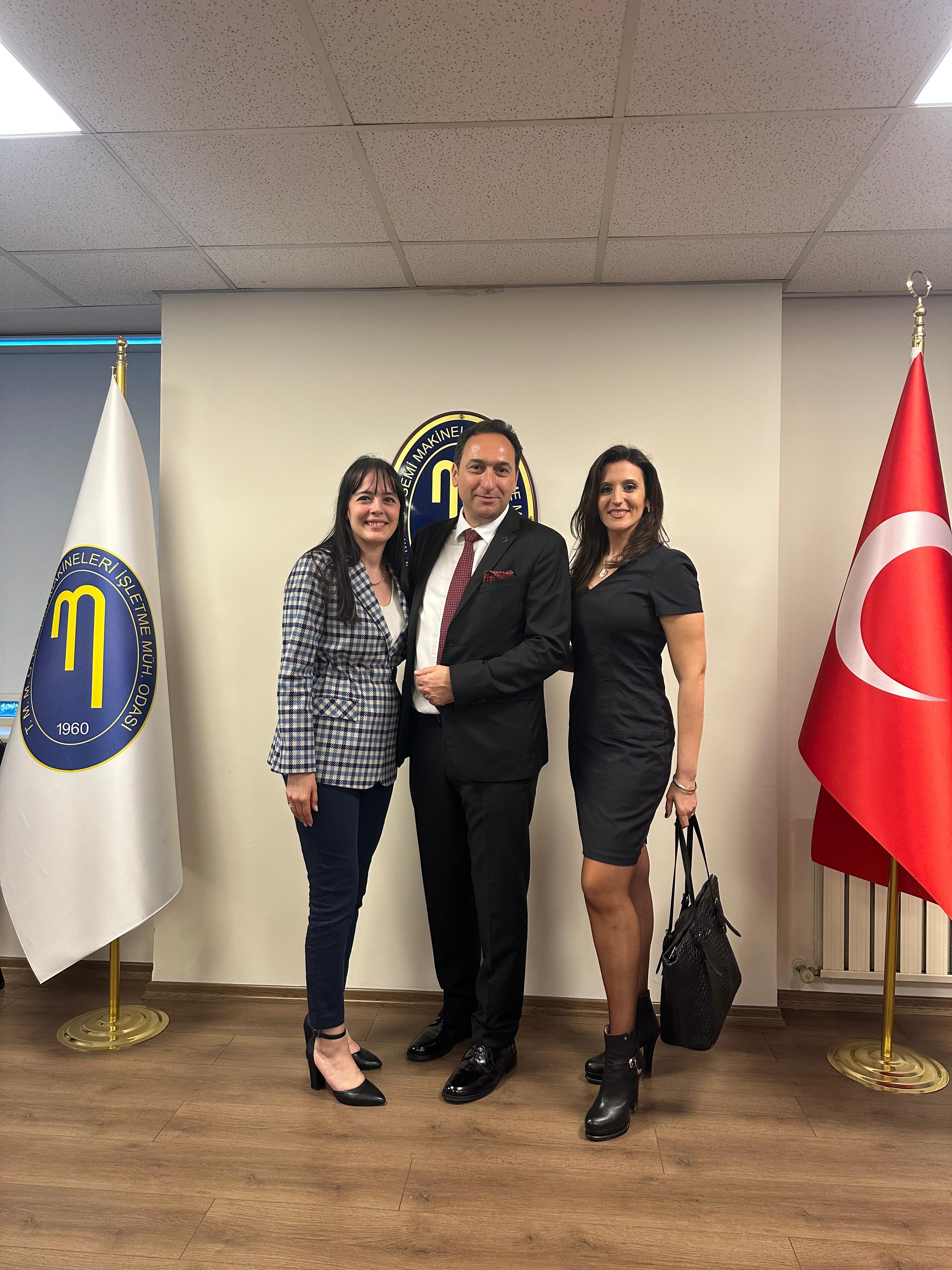 Dünya Denizci Kadınlar Günü’nde YAKAMOZ Etkinliği Gerçekleştirildi