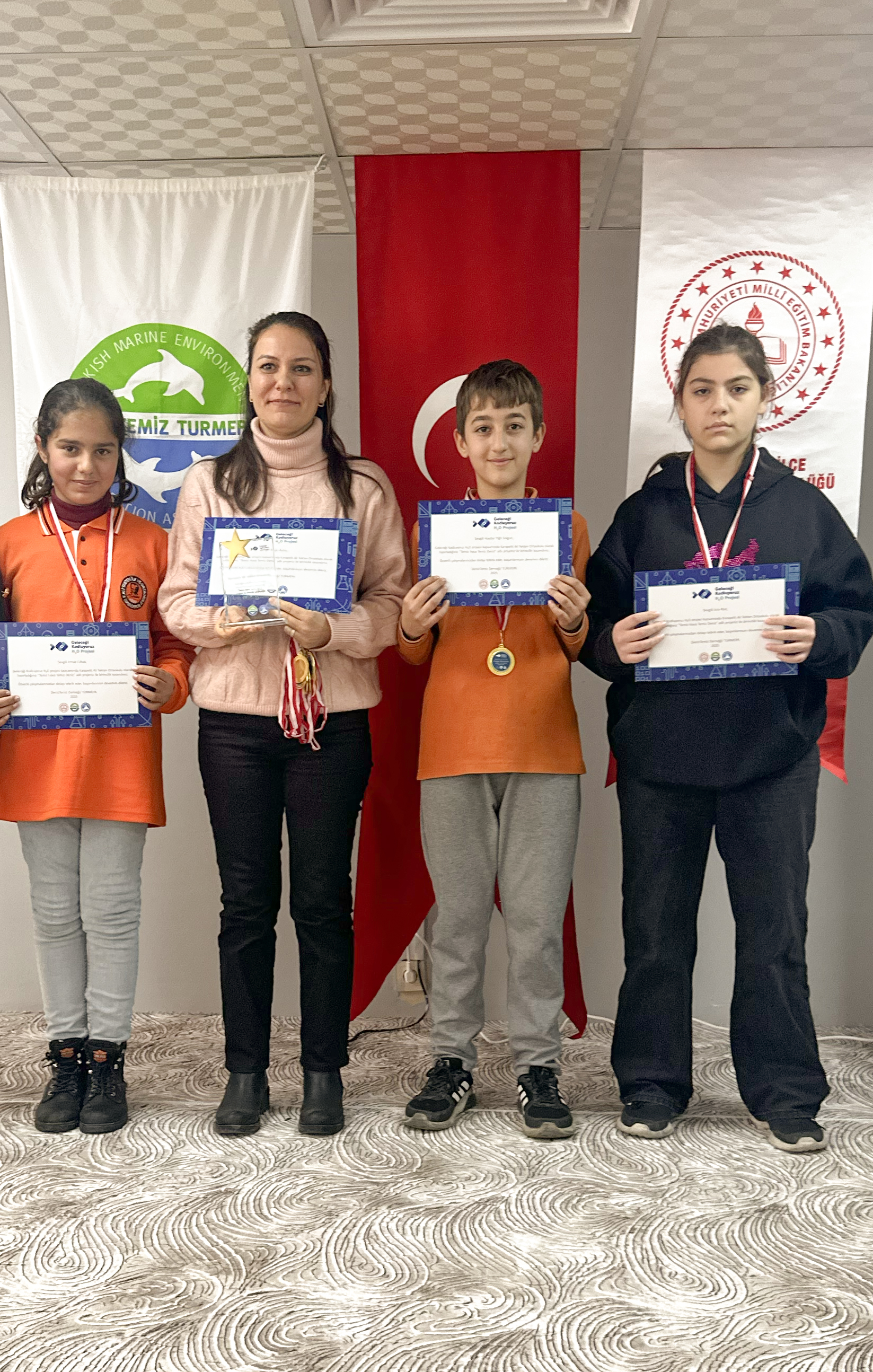 İskenderunlu Çocuklar Deniz Koruma Projeleri Üretti
