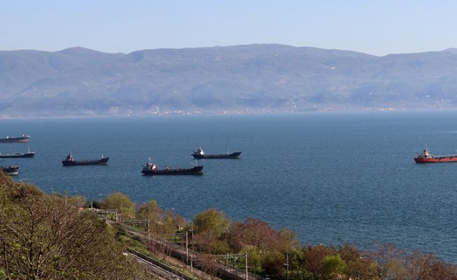 İzmit Körfezi 2017'de 10 bin 548 gemi ağırladı