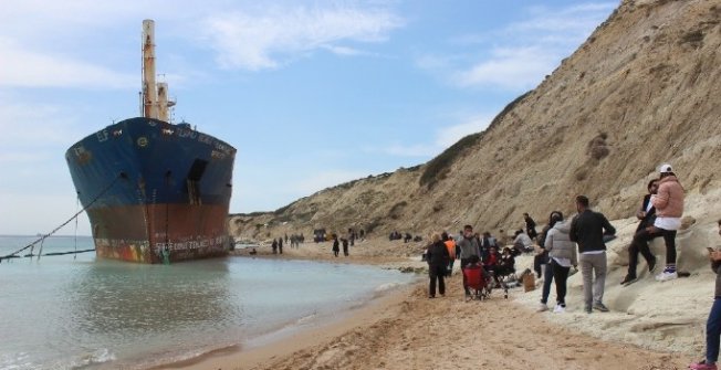 M/V Mercy God'un sökümüne Bozcaada Forum’dan asbest riski açıklaması geldi