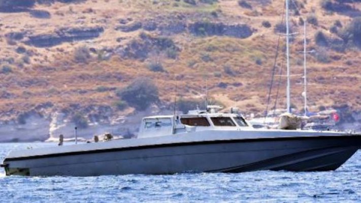 Sualtı Taarruz Timi (SAT) intikal botlarından 'Yonca-Onuk', Bodrum'a geldi