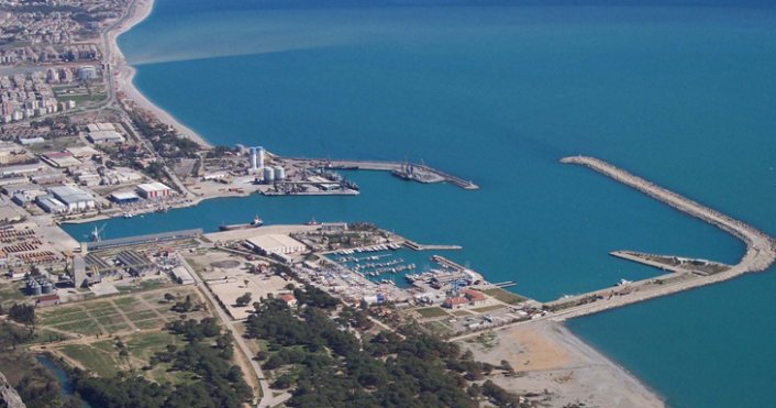 Antalya Limanı'ndan Mersin-Antalya-Trieste Ro-Ro seferleri başlıyor