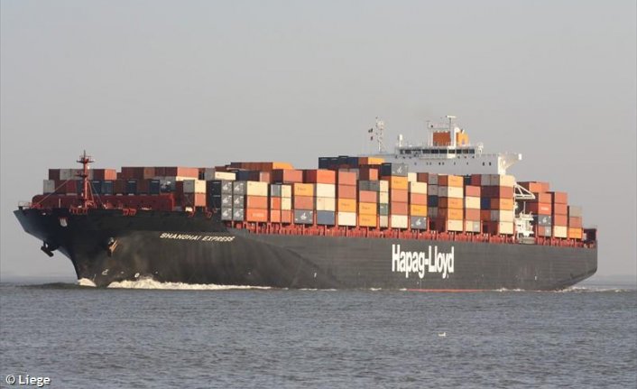 Hapag-Lloyd'un konteyner gemisi Doğu Kanada açıklarında yanıyor