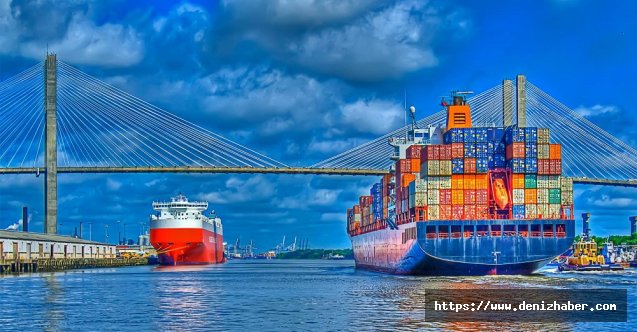 OOCL Rauma gemisinin konteynerleri ağır hava şartları nedeniyle denize düştü