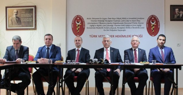 TVHB Başkanı Eroğlu: "Evcil hayvanların korona virüsü yayabileceğine dair bir kanıt bulunmamıştır”