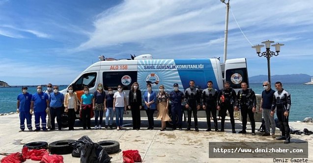 Sahil güvenlik ekipleri Kuşadası'nda Dünya Çevre Günü etkinliği düzenledi