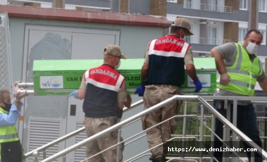 Van Gölü’nde bulunan 5 kişinin cesedi Adli Tıpa alındı