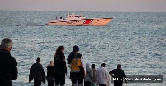 Zonguldak'ta denizde mahsur kalan 8 kişi suların durulması ile kurtarıldı