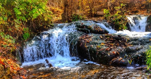 Karasu Çayı doğal güzelliği ile fotoğraf tutkunlarının gözde mekanı haline geldi