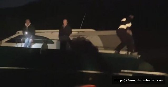 Kınalıada açıklarında karaya oturan teknedeki 5 kişiyi kurtarma operasyonu kamerada