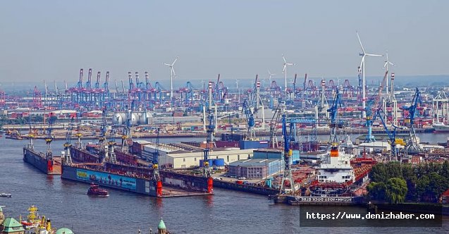 Hamburg Limanı'nda konteyner gemilerinin şarj edilmesi için elektrik santrali projesi
