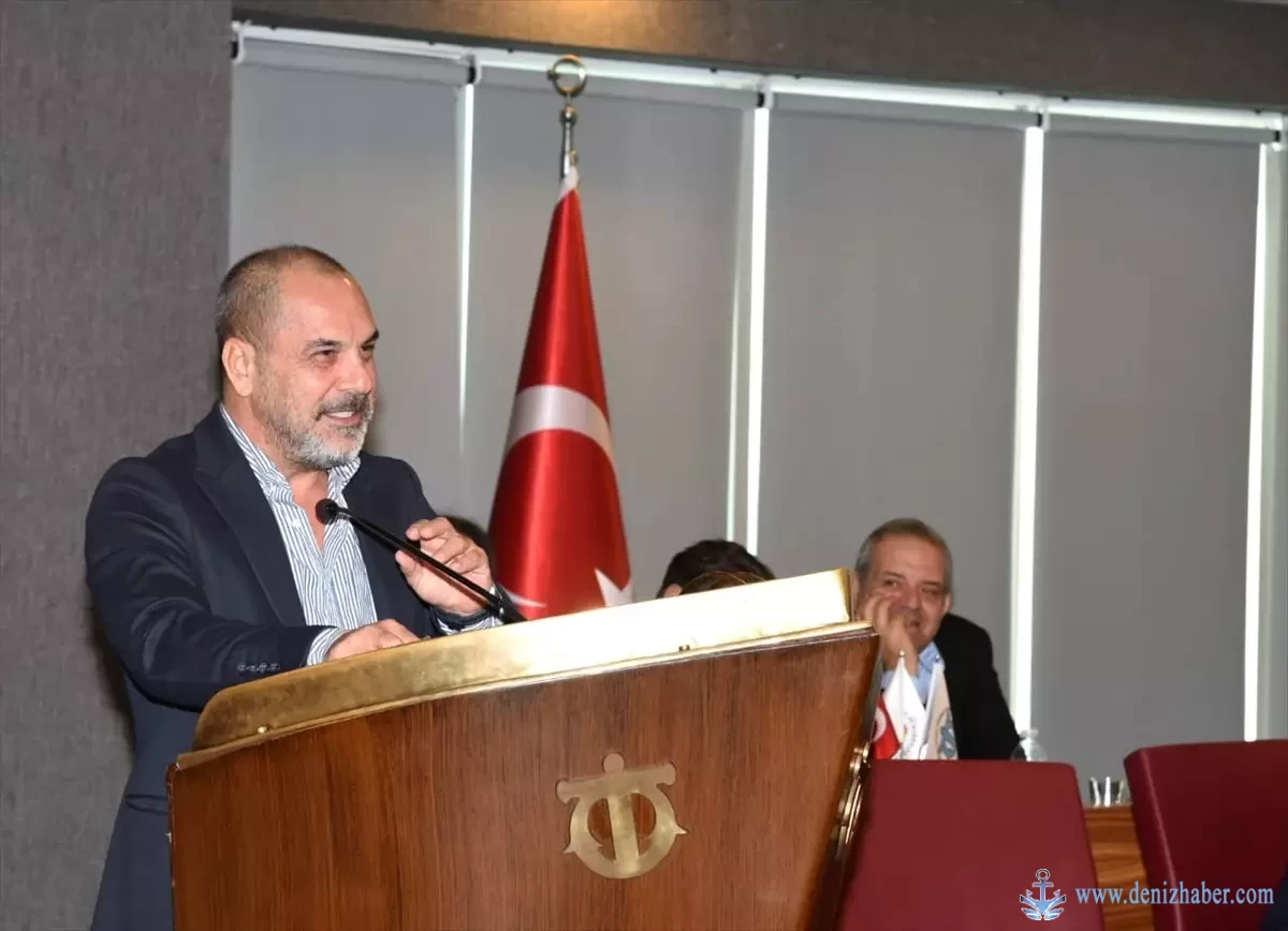 İzmir Limanlarına Gelen Yolcu ve Gemi Sayısı Açıklandı