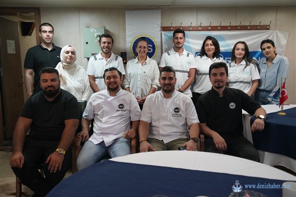 Kıran Denizcilik’ten çalışanlarına gemide motivasyon yemeği