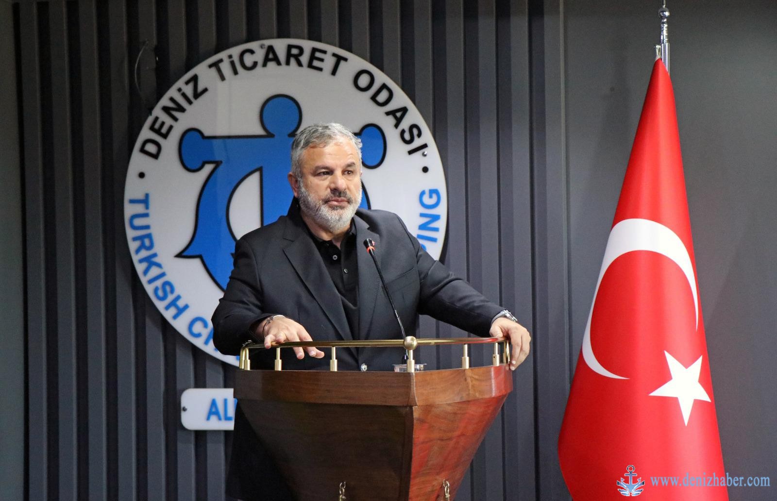 Adem Şimşek ; “Aliağa yükleme net tonda lider konumda”