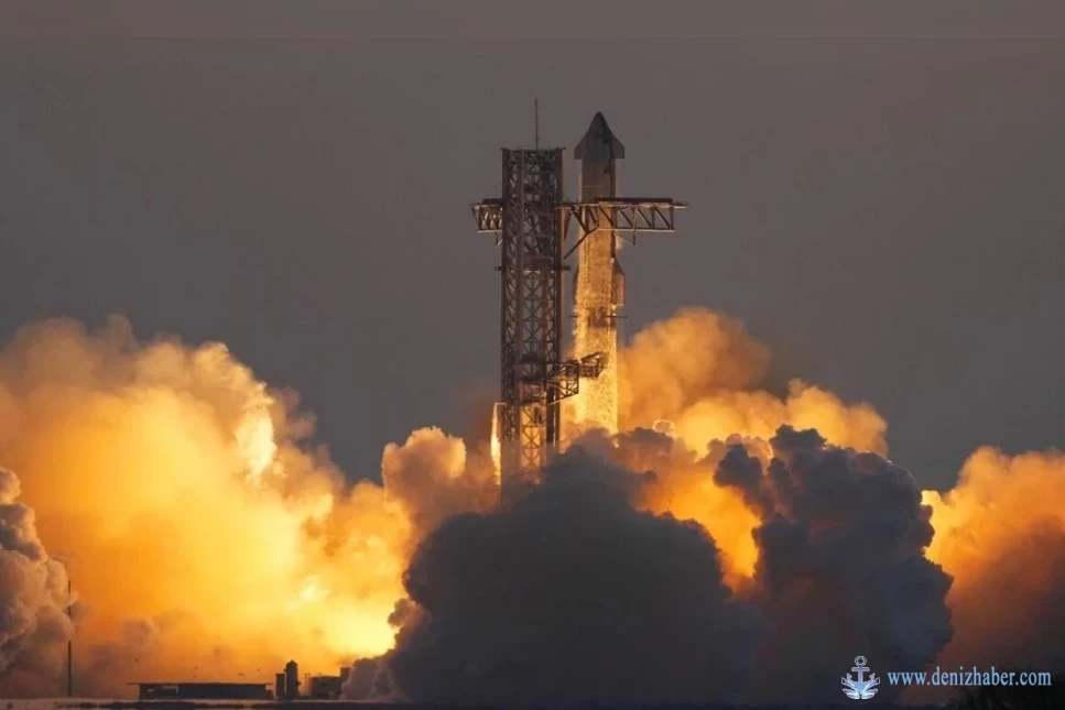 Starship gemisi okyanusa böyle indi