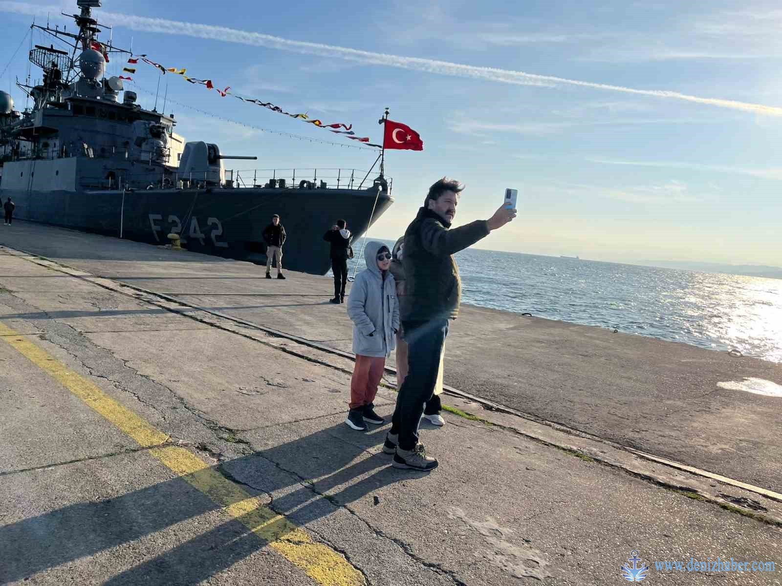Sinop'ta, TCG Fatih’e ziyaretçi akını!