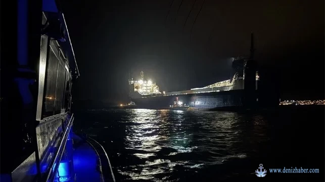Askeri Yük Taşıyan Gemi Norveç'te Karaya Oturdu!