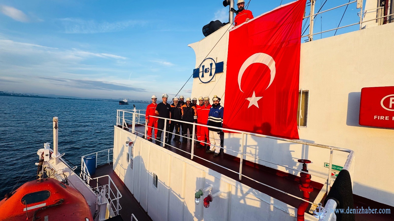 Hicri Ercili Denizcilik TATLISU isimli tankerine Türk Bayrağı çekti