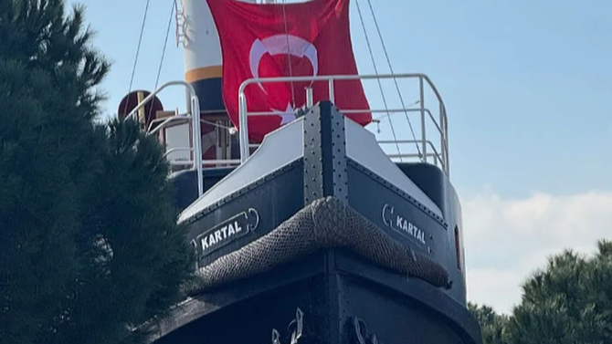 Kartal İstimbotu Çanakkale’de Sergilenmeye Başladı