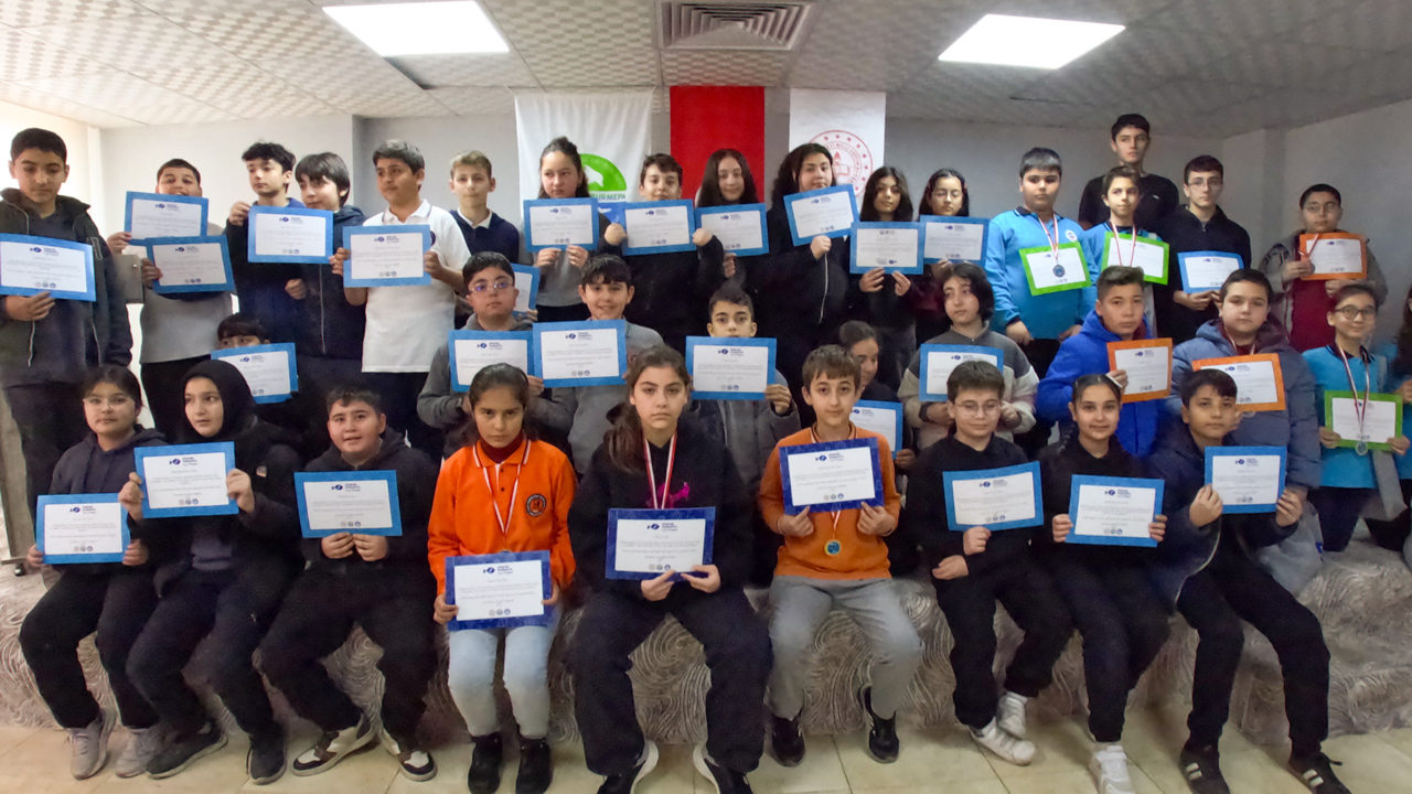 İskenderunlu Çocuklar Deniz Koruma Projeleri Üretti
