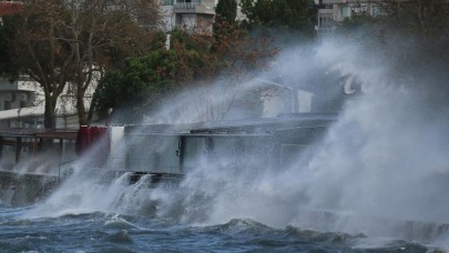 Ege Denizi'nde Fırtına Uyarısı