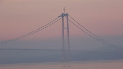 Sis Nedeniyle Gemi Çanakkale Deniz Trafiği Durduruldu