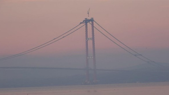 Sis Nedeniyle Gemi Çanakkale Deniz Trafiği Durduruldu