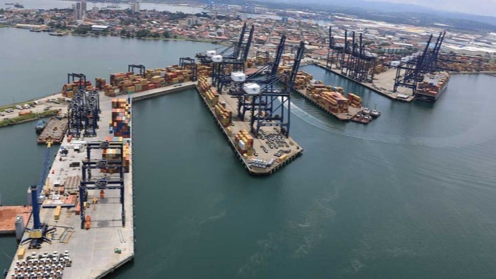 Pekin, Hutchison Ports'un satışına fren koymayı düşünüyor