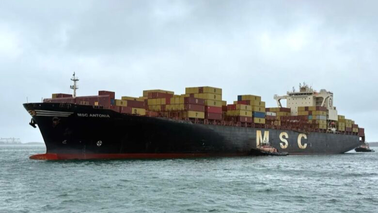 MSC gemisi Cidde açıklarında karaya oturdu!