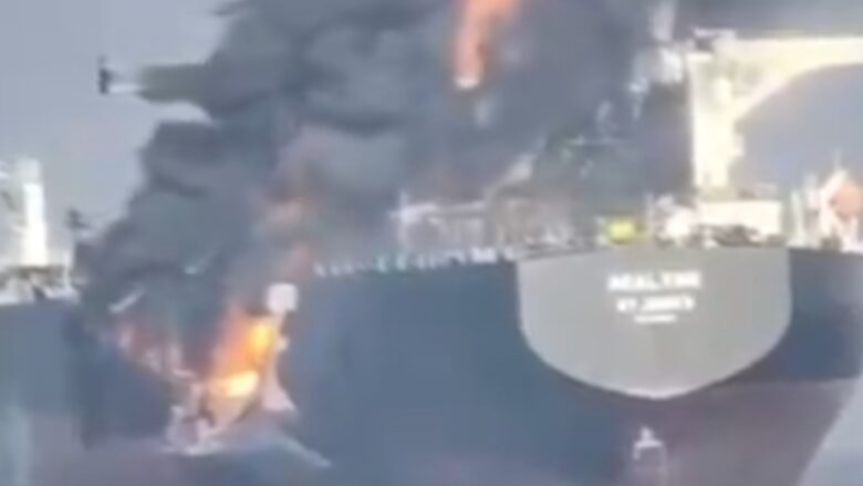 Umman Körfezi’nde tanker çarpışması: Petrol sızıntısı büyüyor