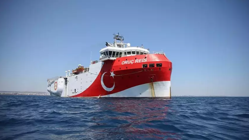 Oruç Reis Sismik Araştırma Gemisi Mavi Vatan'a döndü