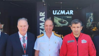 Deniz Kuvvetleri Komutanı Tatlıoğlu ve Selçuk Bayraktar'dan UZMAR Standına ziyaret