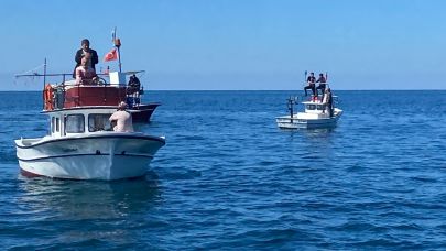 Rize’de balıkçılardan kafes balıkçılığına karşı eylem