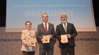 İklim Değişikliği ve Çevre Sempozyumu PRÜ’de Gerçekleştirildi