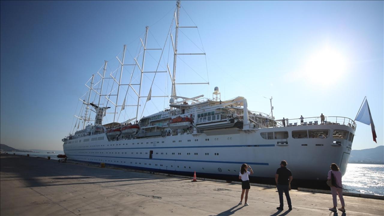 Üç Deniz Turu: İzmir’den Karadeniz’e yeni rota