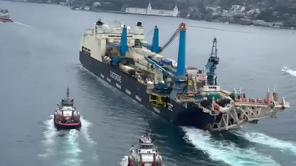 İstanbul Boğazı'nda gemi trafiği çift yönlü askıya alındı