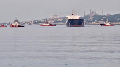 Marmara Denizi’nde Arızalanan Kuru Yük Gemisi Kurtarıldı