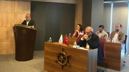 Yusuf Öztürk: Çeşme'nin Bu Haliyle Geleceği Yok!