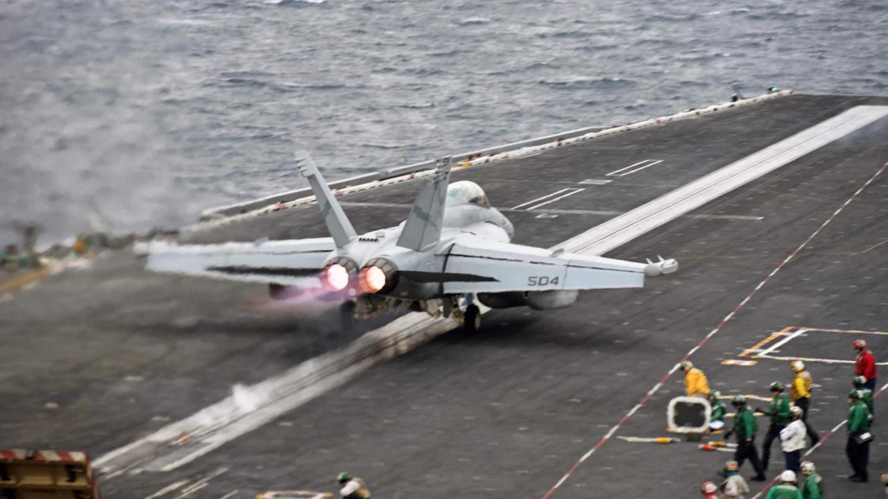 US Expands Airstrikes on Iran, Heightening Hormuz Tensions