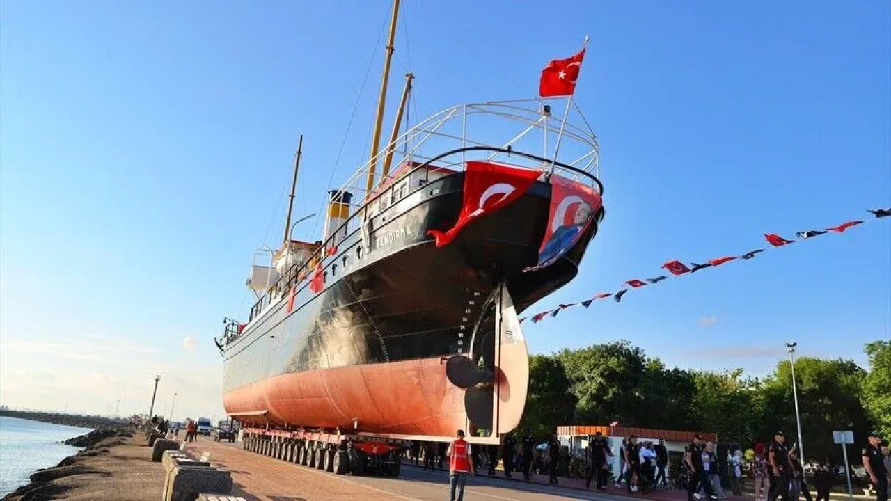 Bandırma Ship Museum Moves to Historic Independence Square
